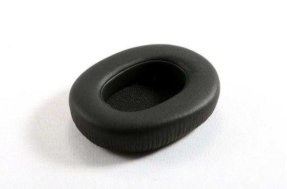 noise-canceling ear pad black colour accessories  for the headphone  wired earphones blue tooth headphone