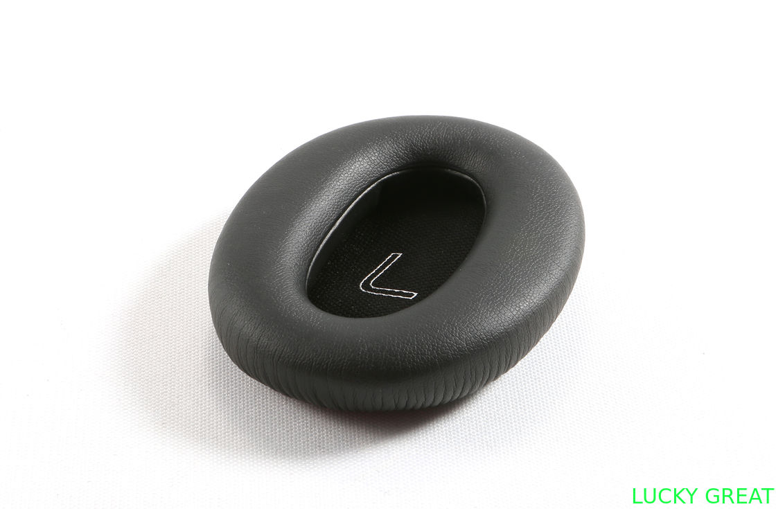 noise-canceling ear pad black colour accessories  for the headphone  wired earphones blue tooth headphone